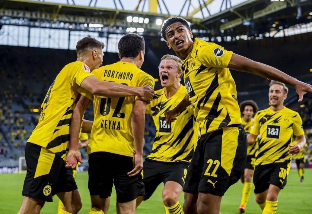 亲民形象 亲民形象