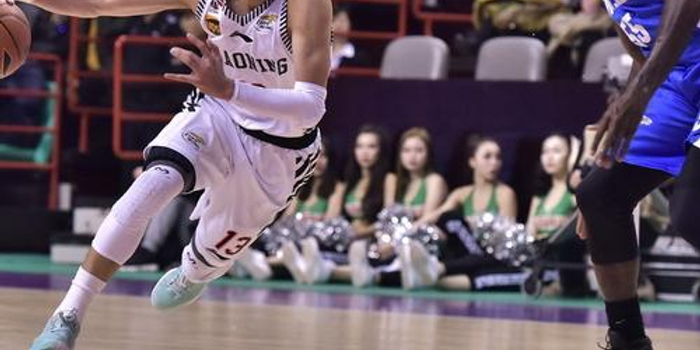 赛的成功举 赛的成功举