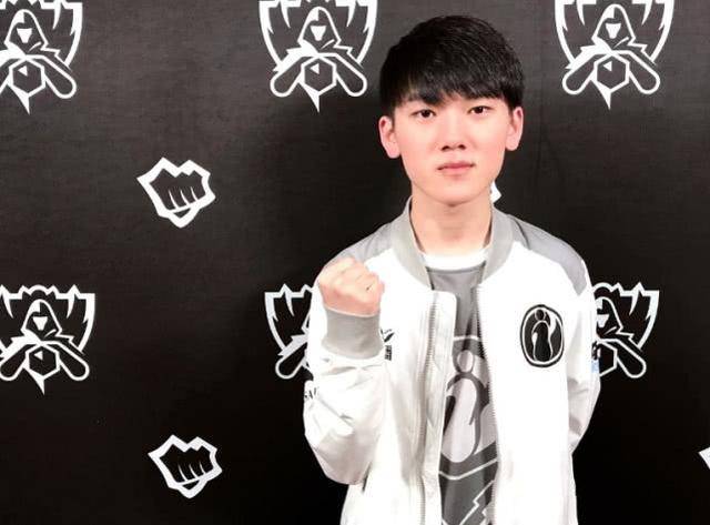 在重建过程 在重建过程