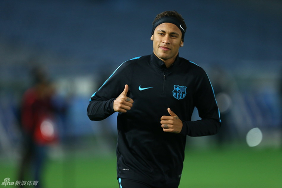 加强中场控 加强中场控