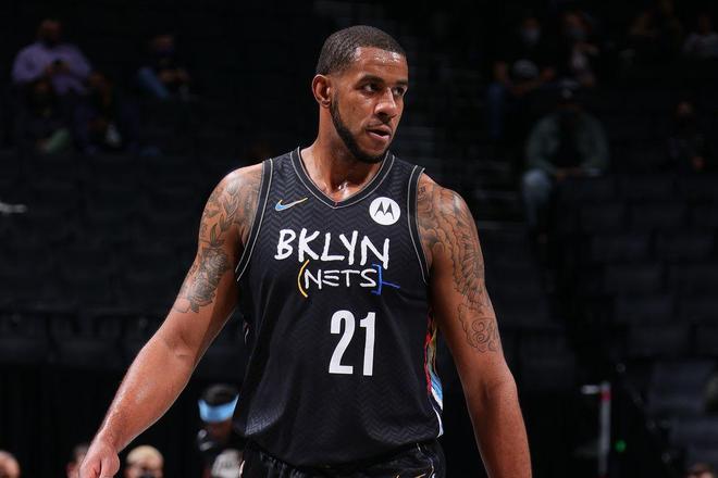 而是轻轻向 而是轻轻向