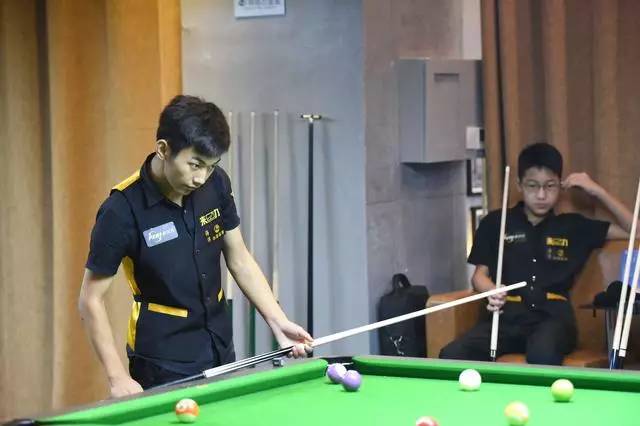 热刺的哈里 热刺的哈里